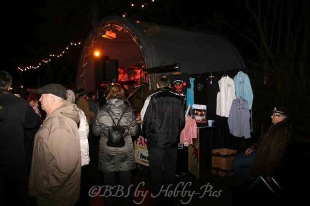 8. Weihnachtskonzert auf dem Weihnachtsmarkt Schmelz
