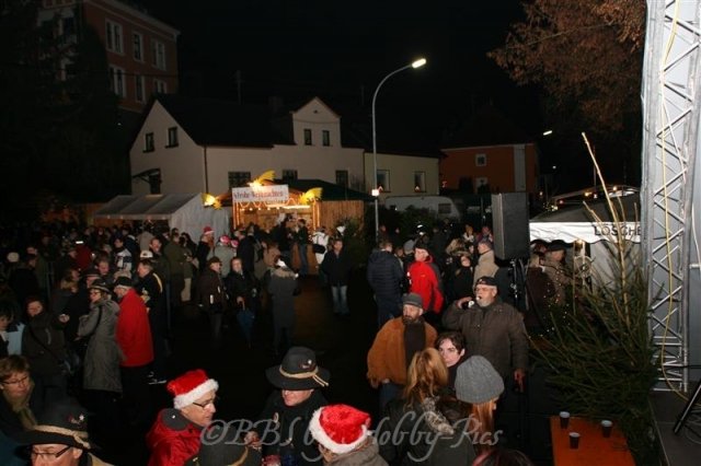 8. Weihnachtskonzert auf dem Weihnachtsmarkt Schmelz