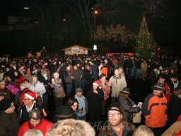 8. Weihnachtskonzert auf dem Weihnachtsmarkt Schmelz