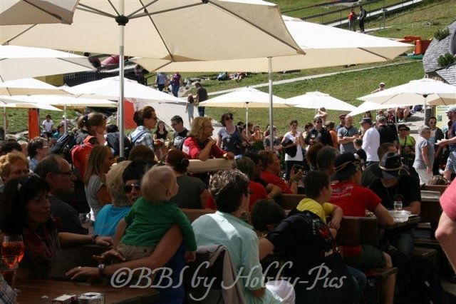 Pfunds-Kerle Fan Wandertag