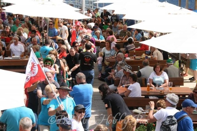 Pfunds-Kerle Fan Wandertag