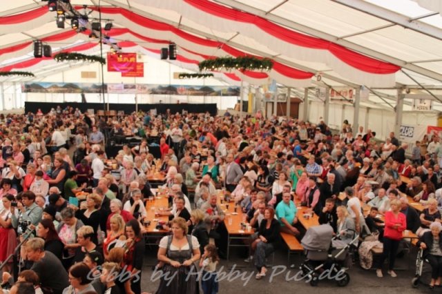 25. Pfunds-Kerle Fest, Sonntag