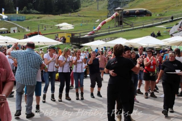 Pfunds-Kerle Fan Wandertag, Möseralm