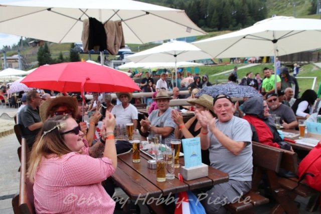 Pfunds-Kerle Fan Wandertag, Möseralm