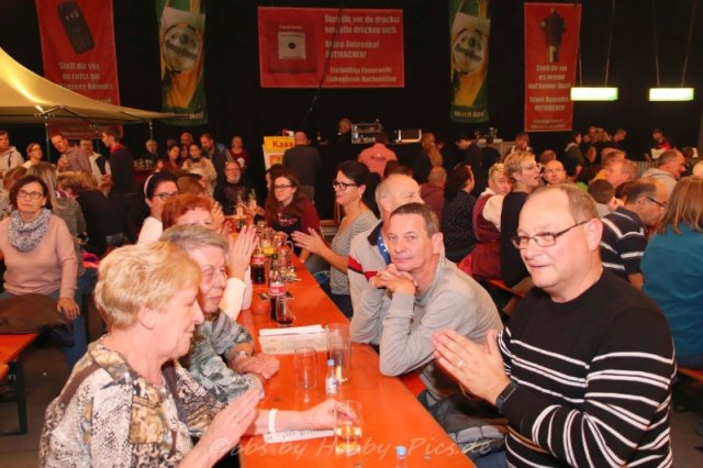 Alpenrock im Feuerwehrhaus, Samstag