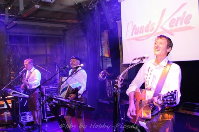 Alpenrock im Feuerwehrhaus, Samstag