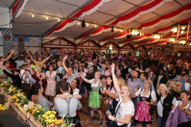 Donnerstag, 03.10.2019