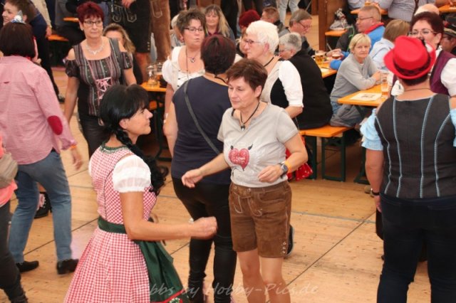 Donnerstag, 03.10.2019