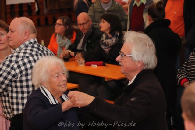 Donnerstag, 03.10.2019