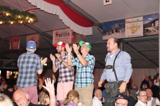 Pfunds-Kerle Fest, Freitag