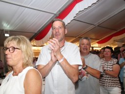 25.08.2022 Feiern mit Freunden - VIP-Zelt-Party